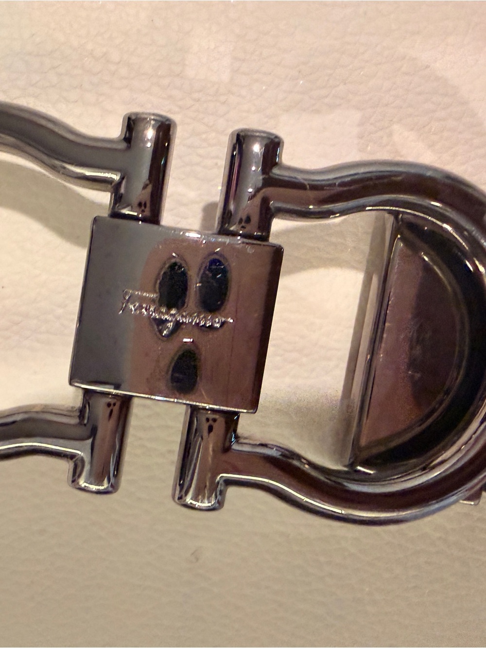 Salvatore Ferragamo Silver Gancini belt buckle - Picture 5 of 11